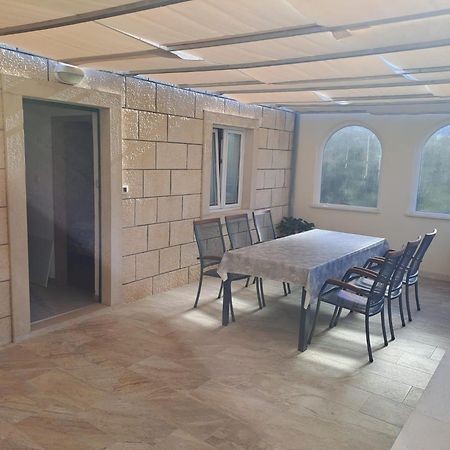 בול Apartments Jerica מראה חיצוני תמונה