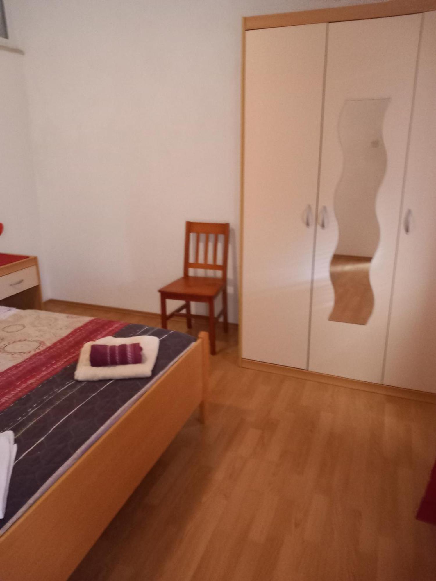 בול Apartments Jerica מראה חיצוני תמונה