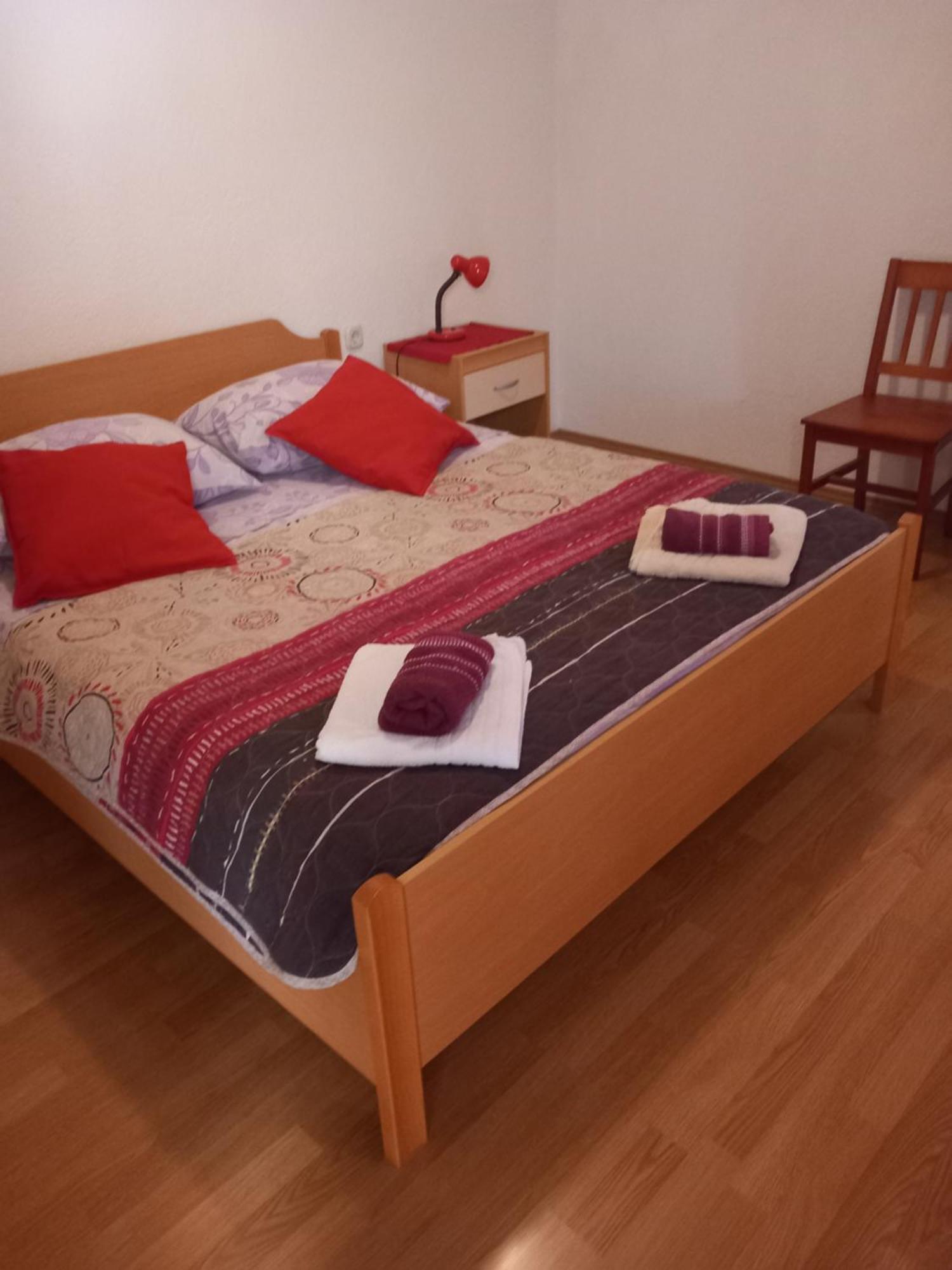 בול Apartments Jerica מראה חיצוני תמונה