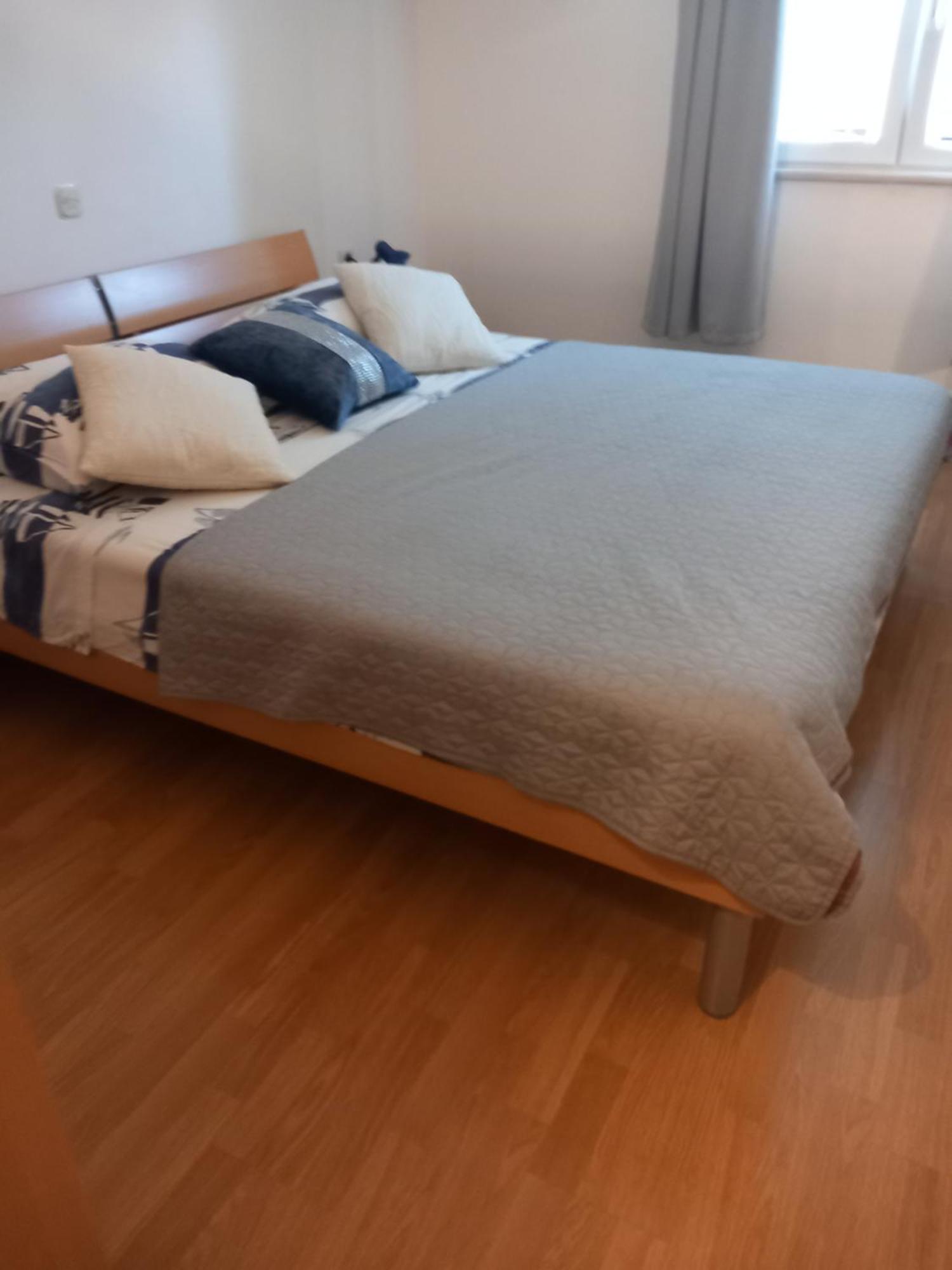 בול Apartments Jerica מראה חיצוני תמונה