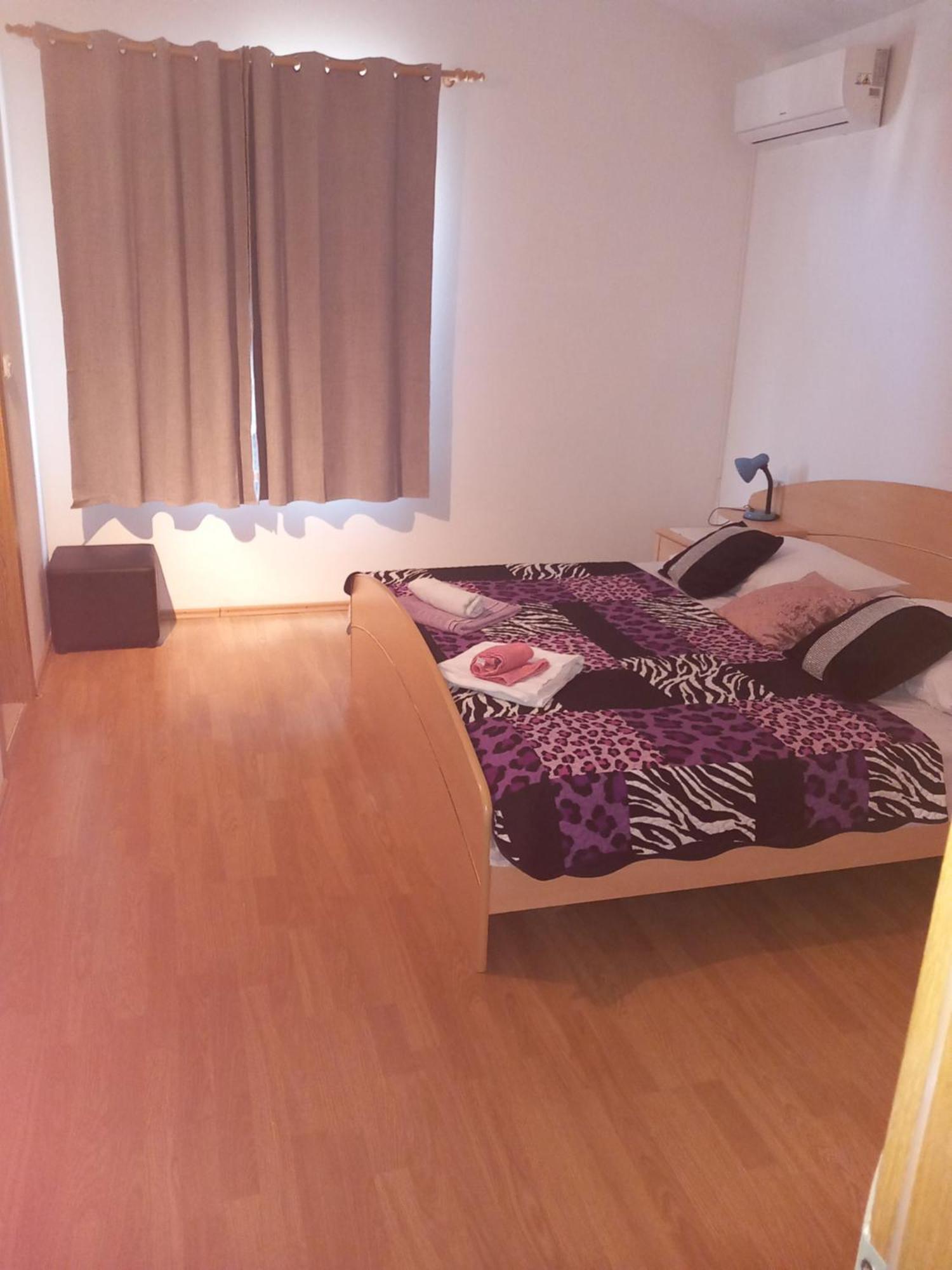 בול Apartments Jerica מראה חיצוני תמונה