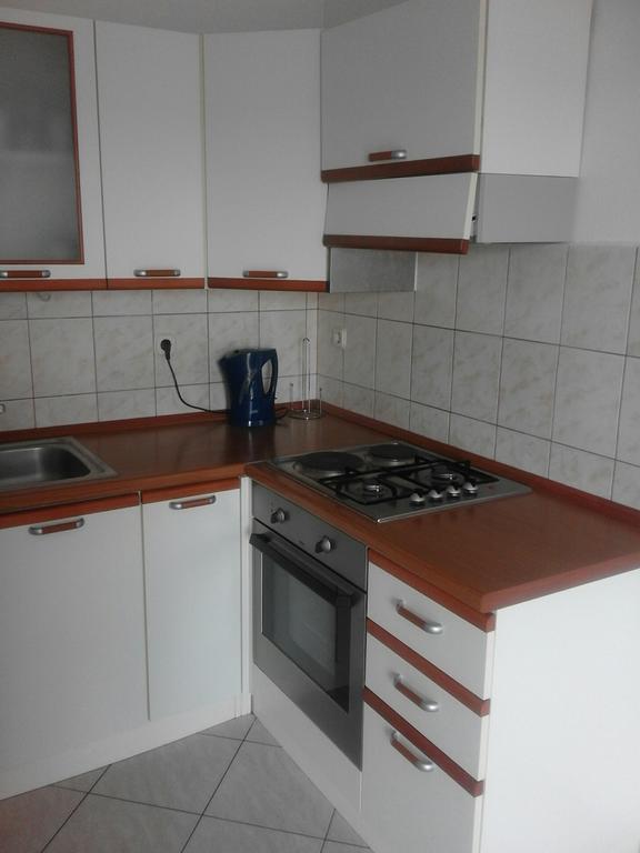בול Apartments Jerica מראה חיצוני תמונה
