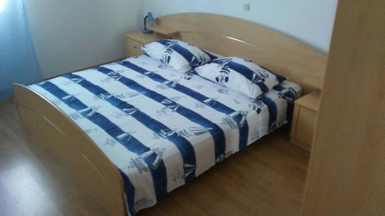בול Apartments Jerica מראה חיצוני תמונה